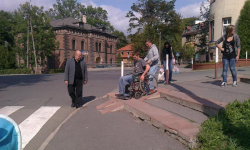 Młodzież przeciw barierom