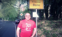 Wędrująca koszulka zdobywa świat