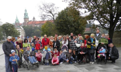 Wycieczka niepełnosprawnych "Śladami Ojca Świętego Jana Pawła II" do Krakowa i Łagiewnik