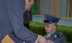 Dominika zaczyna stawiać pierwsze kroki