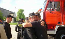 Po latach strażacy przeszli na emeryturę