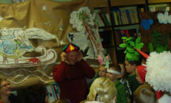 ''Czerwony Kapturek'' w bibliotece w Stroniu Śląskim
