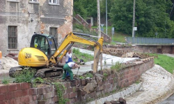 Skradziono koparkę, nagroda dla znalazcy