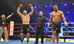 Ciepłowodzianin zawodowym mistrzem świata! Wywalczył pas na bałkańskiej ziemi