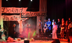 Muzyczna Droga Krzyżowa w Ząbkowickim Ośrodku Kultury