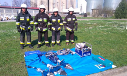 21 nowych strażaków-ochotników. Są też dwie kobiety