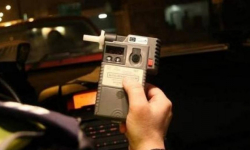 Pijany motorowerzysta na drodze wojewódzkiej