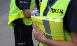 Policjanci będą rozdawać elementy odblaskowe