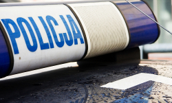 Na „nowego sąsiada” lub „potrzebującego szklankę wody”. Policja znów ostrzega przed oszustami