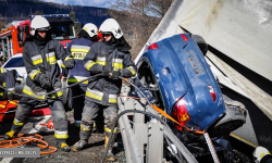 Groźny wypadek w Laskach