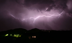 Znów możliwe burze z gradem. IMGW wydaje kolejne ostrzeżenie meteorologiczne