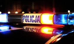 Pijana 48-latka kierowała Mercedesem. Podróż zakończyła w przydrożnym rowie