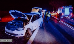 Zderzenie BMW i Skody między Ząbkowicami Śląskimi a Szklarami