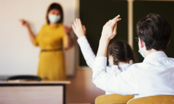 Przetestowano ponad 300 nauczycieli z powiatu. Kilkadziesiąt potwierdzonych przypadków koronawirusa