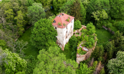 Zamek średniowieczny w Ciepłowodach