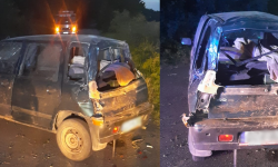 Daewoo wypadło z drogi i koziołkowało. Dwie osoby w szpitalu