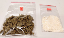 45-latek z narkotykami. Marihuanę trzymał w szafce, a amfetaminę w lodówce