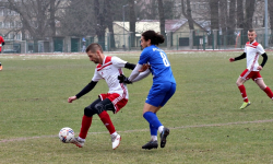 Warunki atmosferyczne zatrzymały piłkarskie rozgrywki. W miniony weekend zagrał tylko Zamek i Cis