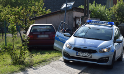 Volkswagen wjechał w przystanek autobusowy w Rudnicy