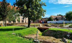 W Kamieńcu Ząbkowickim odtwarzają barokowe ogrody opackie