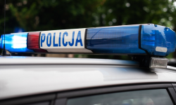 Dzielnicowi pilotowali do szpitala samochód z poszkodowaną kobietą
