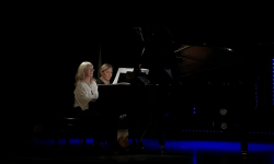 Koncert duetu fortepianowego „Z klasyką przez Polskę"