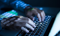 Złodziej uzyskał dostęp do jej konta bankowego. Straciła blisko 5 tys. zł