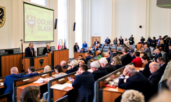 80 chętnych na osiem miejsc. Kto startuje do sejmiku wojewódzkiego?