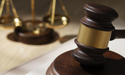 Planował zamach na komendę policji. Usłyszał wyrok bezwzględnego więzienia