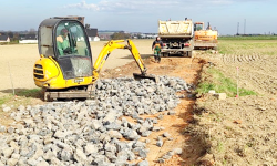 Trwa remont drogi transportu rolnego w Ciepłowodach