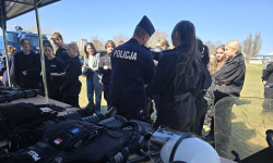 Młodzież z klas mundurowych na tropie policyjnej przyszłości