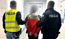 Dziewięciokrotnie płaciła skradzioną kartą. Została zatrzymana i odpowie za kradzież z włamaniem