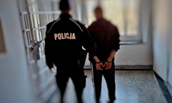 Poszukiwani regularnie wpadają w ręce policji. 31-letni oszust zatrzymany
