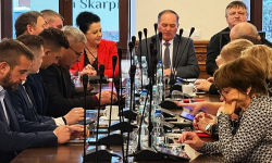 Setki milionów w ruchu: mieszkania, basen, drogi – na sesji o inwestycjach, które zmieniają gminę