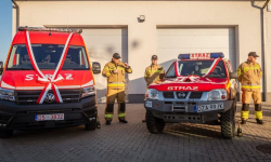 80-lecie Ochotniczych Straży Pożarnych w Gminie Stoszowice oraz przekazanie samochodów dla OSP