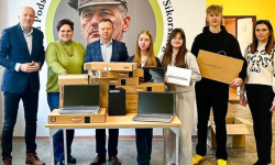 Cyfrowa transformacja w szkołach podstawowych