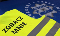 Potrącenie pieszego. Był pijany i bez odblasków