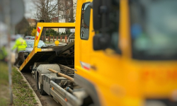 Myślała, że to kradzież. Auto zabrała laweta. Kosztowna lekcja parkowania w Ząbkowicach Śląskich