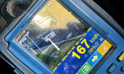 Cena pośpiechu bywa bardzo wysoka – 167 km/h na drodze wojewódzkiej i surowe konsekwencje