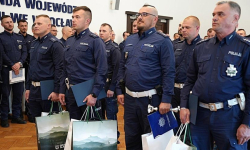 „Policjant Ruchu Drogowego”: Ząbkowicki funkcjonariusz najlepszy w jeździe sprawnościowej autem