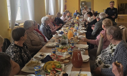 O bezpieczeństwie seniorów w Przyłęku. Policjantka spotkała się z członkami KGW „Przyłęczanki”