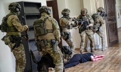Antyterroryści, śmigłowce i zakładnicy. Spektakularne ćwiczenia służb w Henrykowie