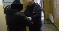 Pijany kierowca próbował przekupić policjantów