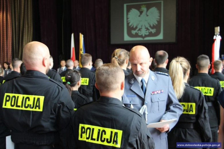 49 nowych policjantów złożyło ślubowanie