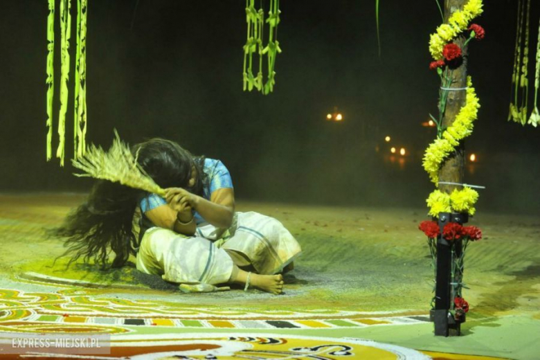 Sarpam Thullal