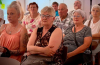 Seniorzy z gminy Ziębice otrzymali opaski bezpieczeństwa. Ruszył program teleopieki