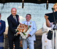 Krzelków podziękował za plony. Powiatowo-gminne dożynki pełne tradycji i muzyki [foto]
