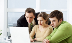 Bezpieczne zakupy w sieci - policja radzi