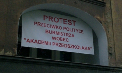 Koniec konfliktu na linii burmistrz – Akademia Przedszkolaka