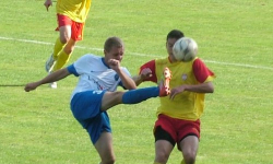 Czerwono we Wrocławiu, Orzeł przegrywa ze Ślęzą